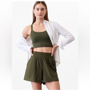 NWT Wayfind 5" Short, High Rise, Aspen Olive, Size XS